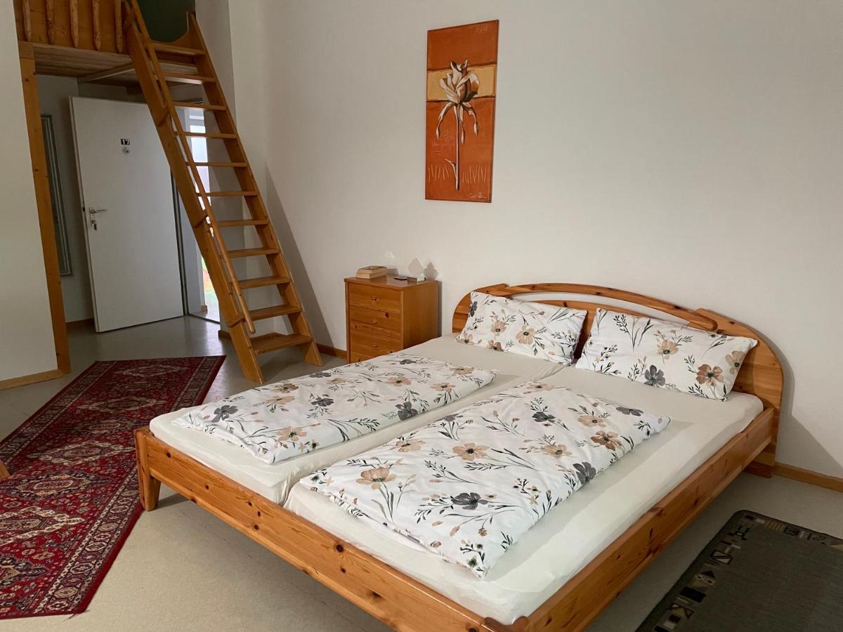 Krug'S Family Hostel Und Restaurant Weilheim in Oberbayern Extérieur photo